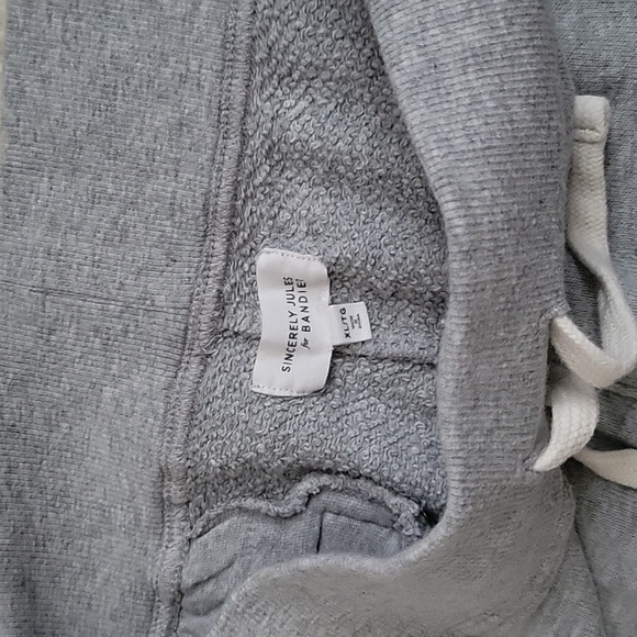 !NWOT Bandier x Sincerely Jules - Picture 5 of 6